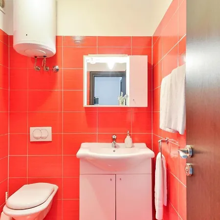 In Privlaka Mit Grill, Garten Und Terrasse Апартаменты